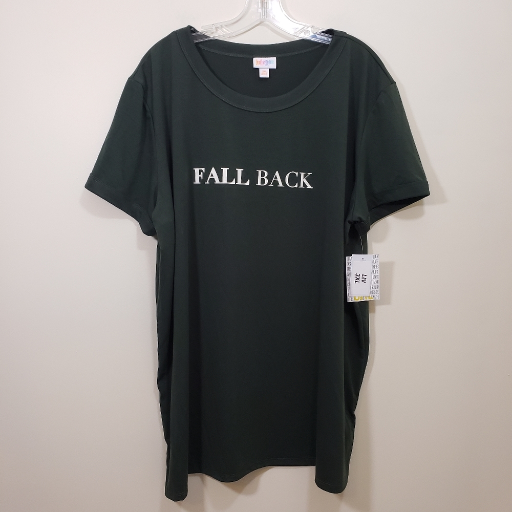 LuLaRoe NWT Liv "Fall back" graphic t-shirt woman's size 3X